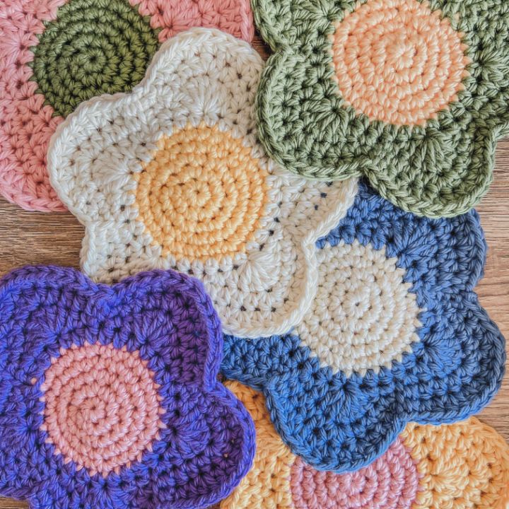 Liberte a sua criatividade com os nossos padrões de crochê gratuitos. Oferecemos uma variedade de padrões para se adequar ao seu estilo e nível de habilidade. Comece a fazer crochê agora e crie criações incríveis!