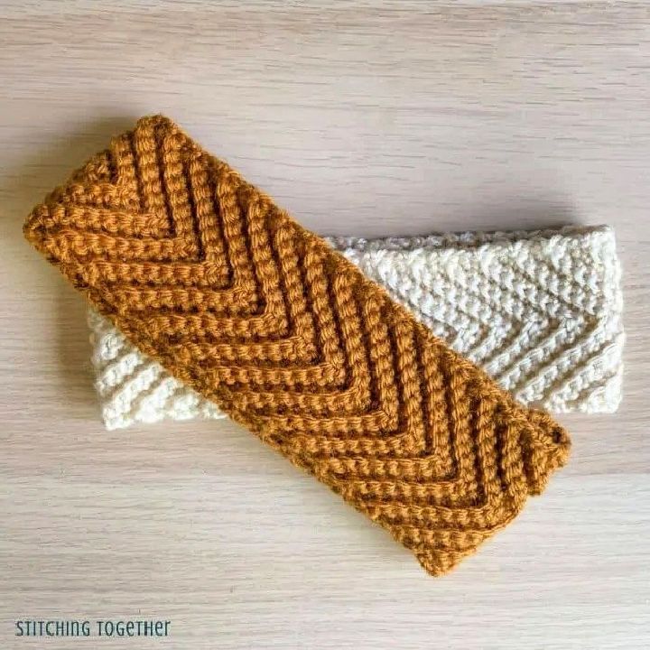 Padrão Scrunchy Crochet: Eleve o seu penteado com um padrão Scrunchy simples. Rápido e fácil de fazer, perfeito para qualquer ocasião.